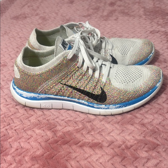 Nike Flyknit Free 4.0 White and MulticolorSneakers Women’s - Picture 3 of 10